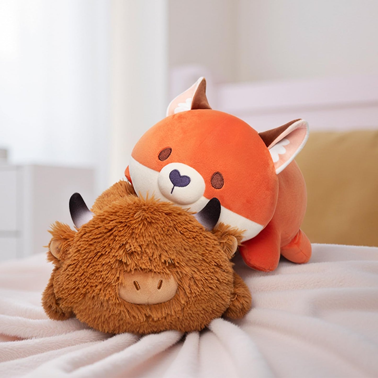 Mewaii Cute Black Cat Plush Pillow, Kawaii Plushies Black Cat Stuffed Animals, Squishy Plushies, Cuddle Plush Pillow for Kids & Girls (13 Inch)